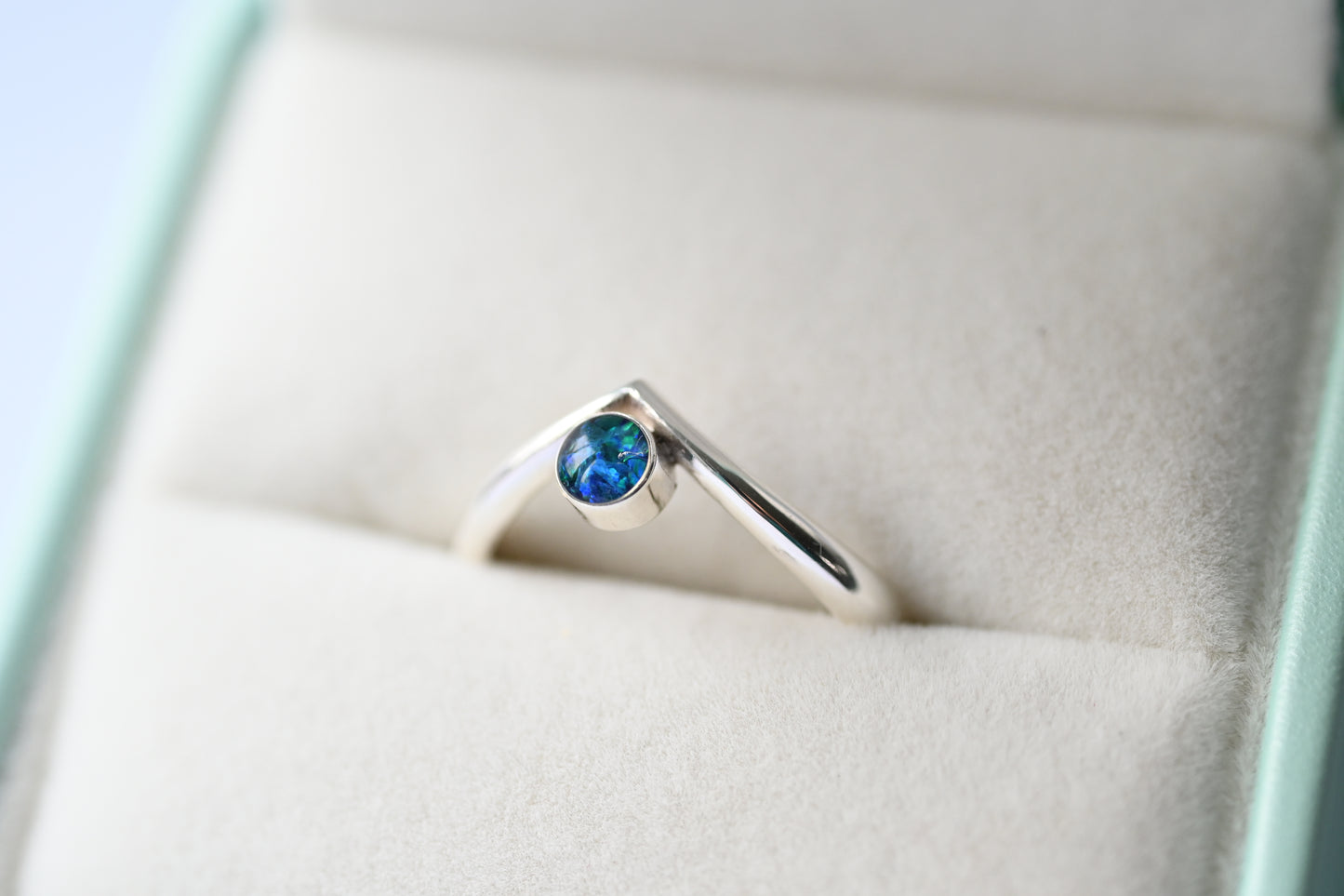 Wishbone Memorial Ring – Custom Ashes & Hair Keepsake | Sterling Silver or Gold