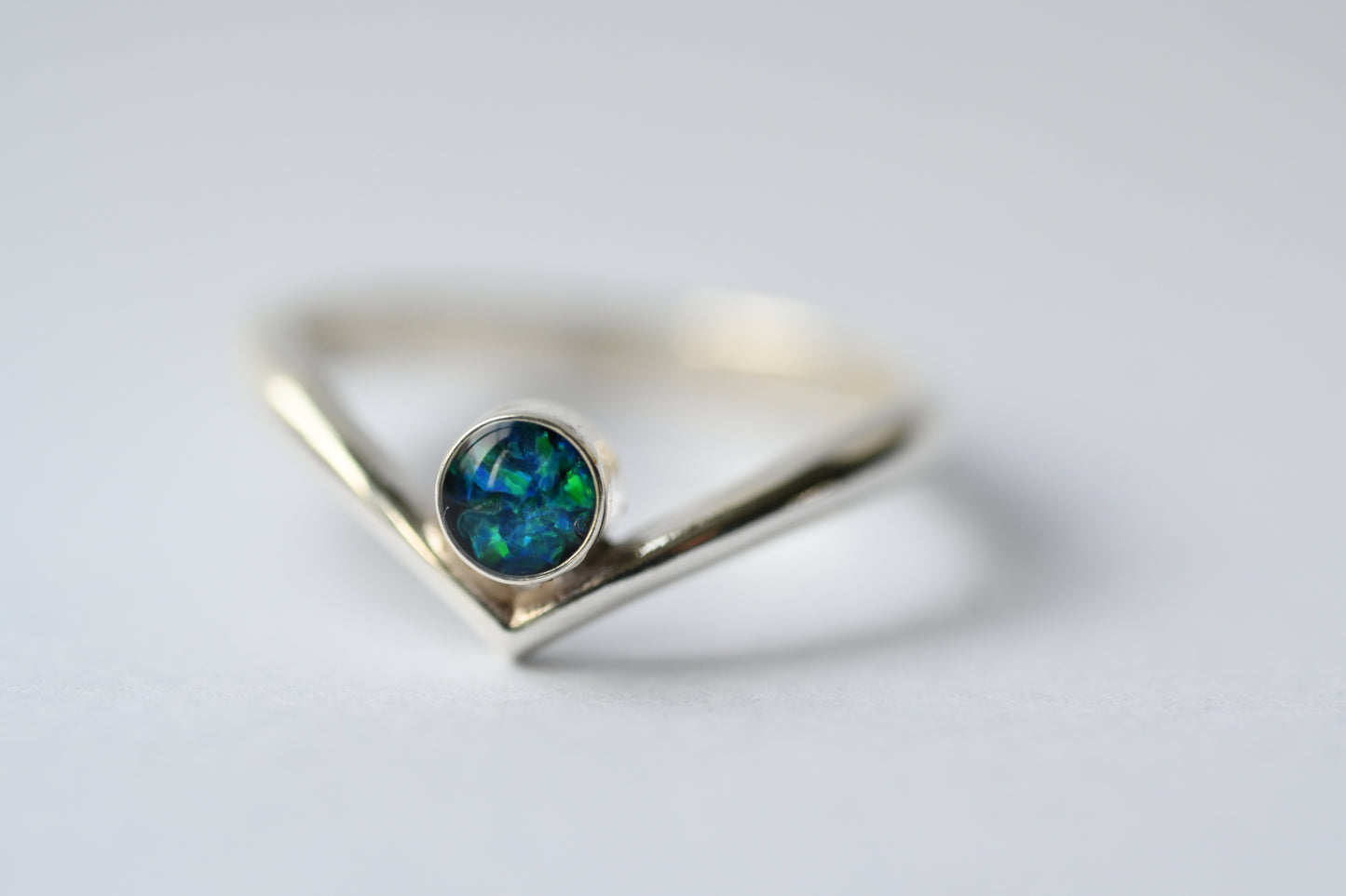 Wishbone Memorial Ring – Custom Ashes & Hair Keepsake | Sterling Silver or Gold