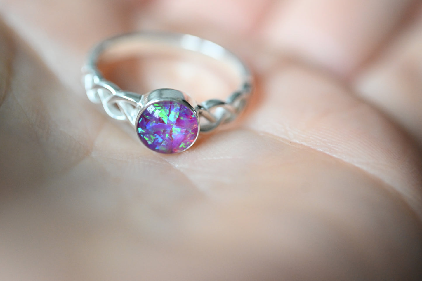 Celtic Memorial Ring – Custom Ashes & Hair Keepsake