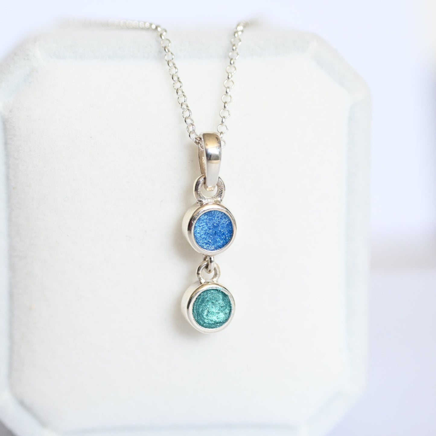 Double Round Pendant with Ashes – 925 Sterling Silver Memorial Necklace, Custom Gold Option