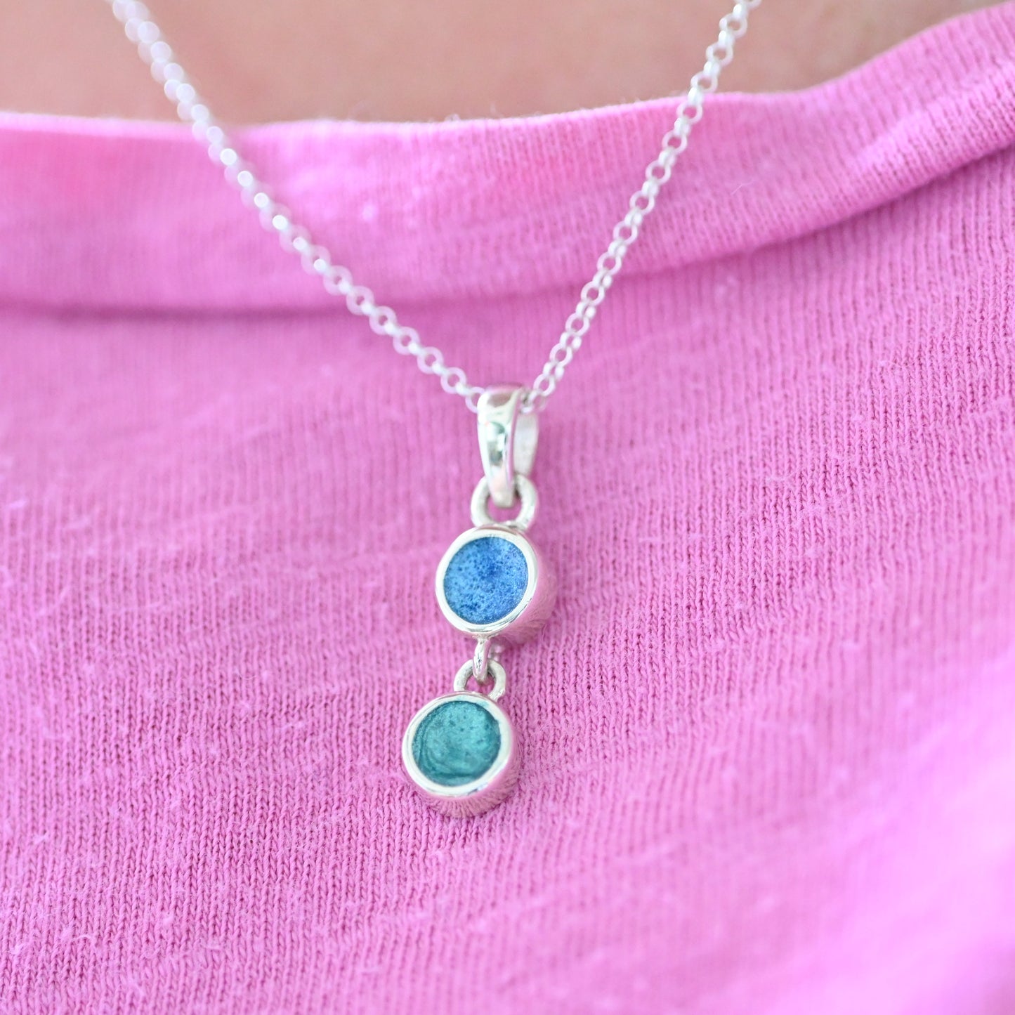 Double Round Pendant with Ashes – 925 Sterling Silver Memorial Necklace, Custom Gold Option