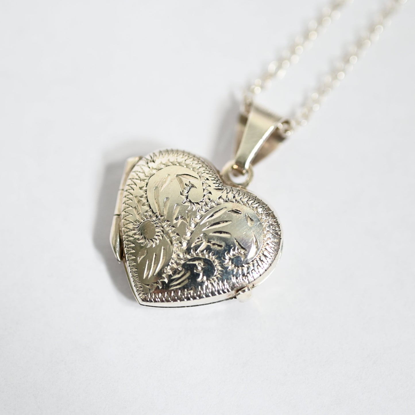 Sterling Silver Heart Memorial Locket Necklace | Ashes & Photo Keepsake