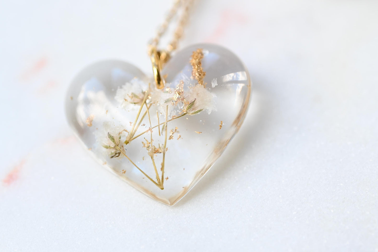 Resin Heart Pendant with Baby's Breath & Gold, Silver, or Rose Gold Flakes – Stainless Steel Chain, Handmade Jewellery, Perfect Gift for Her