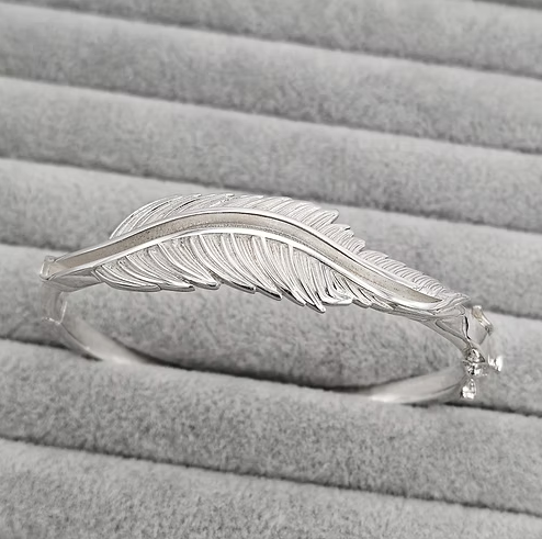 Feather Bangle | Solid 925 Silver Safety Latch | Ashes, Hair & Fur Memorial Keepsake