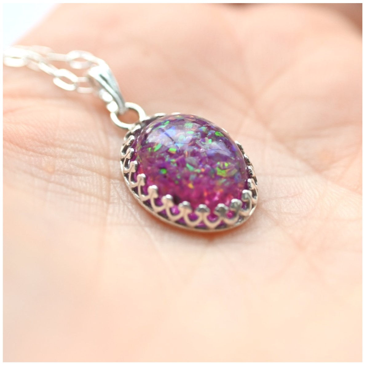 Custom Ashes or Opal Flakes Pendant in Sterling Silver – A unique memorial keepsake necklace with a 10x14mm stone, designed to hold ashes or opal flakes.
