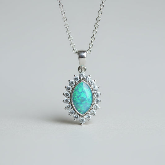 How to Choose Memorial Jewellery - Complete UK Buying Guide 2026