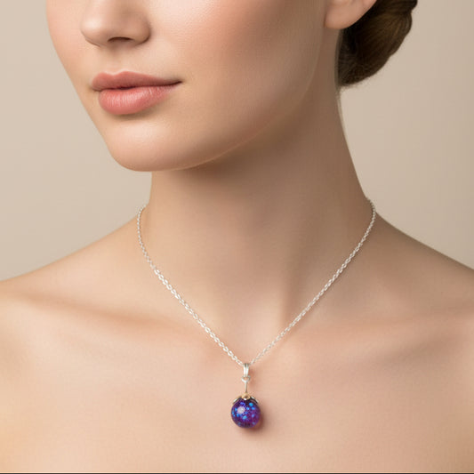 Sterling Silver Memorial Sphere Pendant on 18-inch Chain – A delicate sterling silver necklace with an 11mm ashes and opal-infused pendant, displayed on an 18-inch chain.