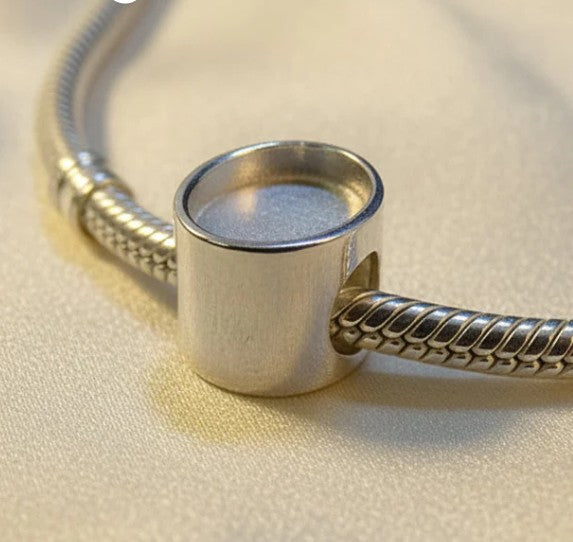 Silver Oval Cabochon Bead 925 Silver Memorial Charm – Ashes, Hair & Fur Memorial Keepsake | Charm Only – Bracelet Chain Not Included