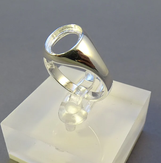Silver 925 Ladies Seal Signet Memorial Ring — 10x8mm Resin Setting | Ashes, Hair & Fur Keepsake