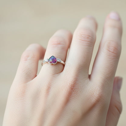 Sterling silver heart double gem memorial ring with ashes, perfect for preserving cherished memories in a sentimental and elegant design.