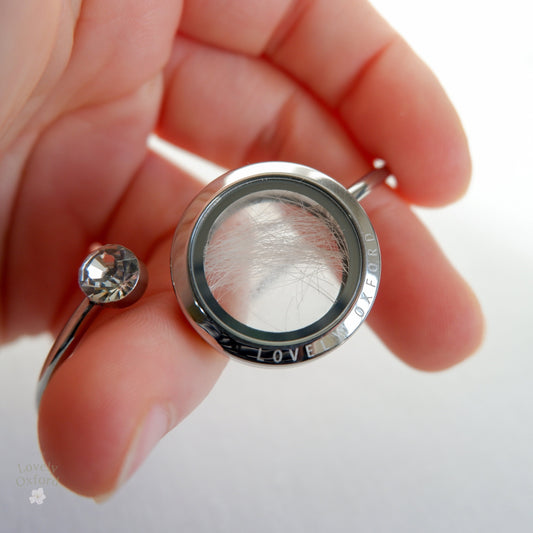 Pet fur memorial locket | Lock of hair personalised keepsake | Pet loss | Horse hair jewellery | Paw print pendant | Dog Cat hair bracelet