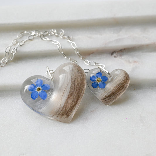 Pet Fur Necklace Set: Small & Big Heart Pendants (18mm and  24mm) | Memory necklace with forget-me-not flower | Fur keepsake set with resin