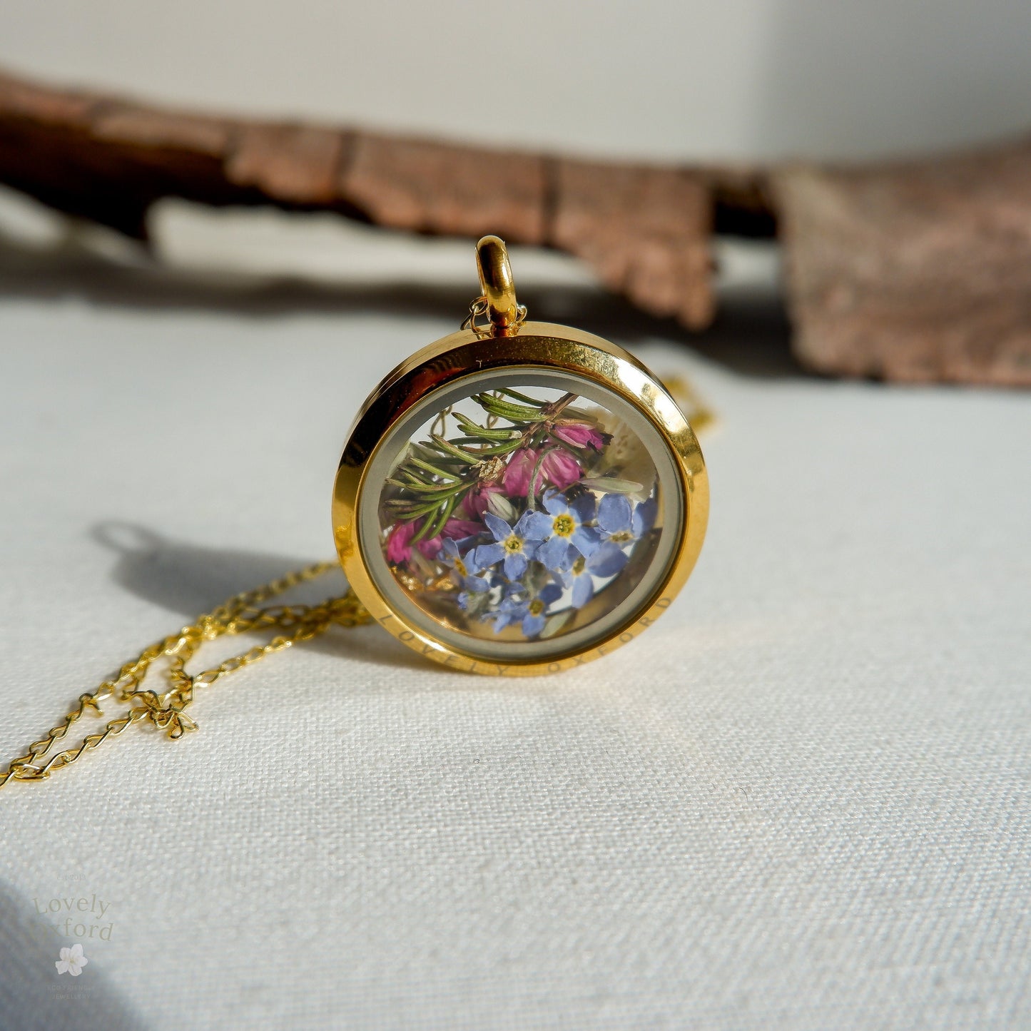 Wedding Bouquet Glass Locket Necklace - Flower Preservation Keepsake
