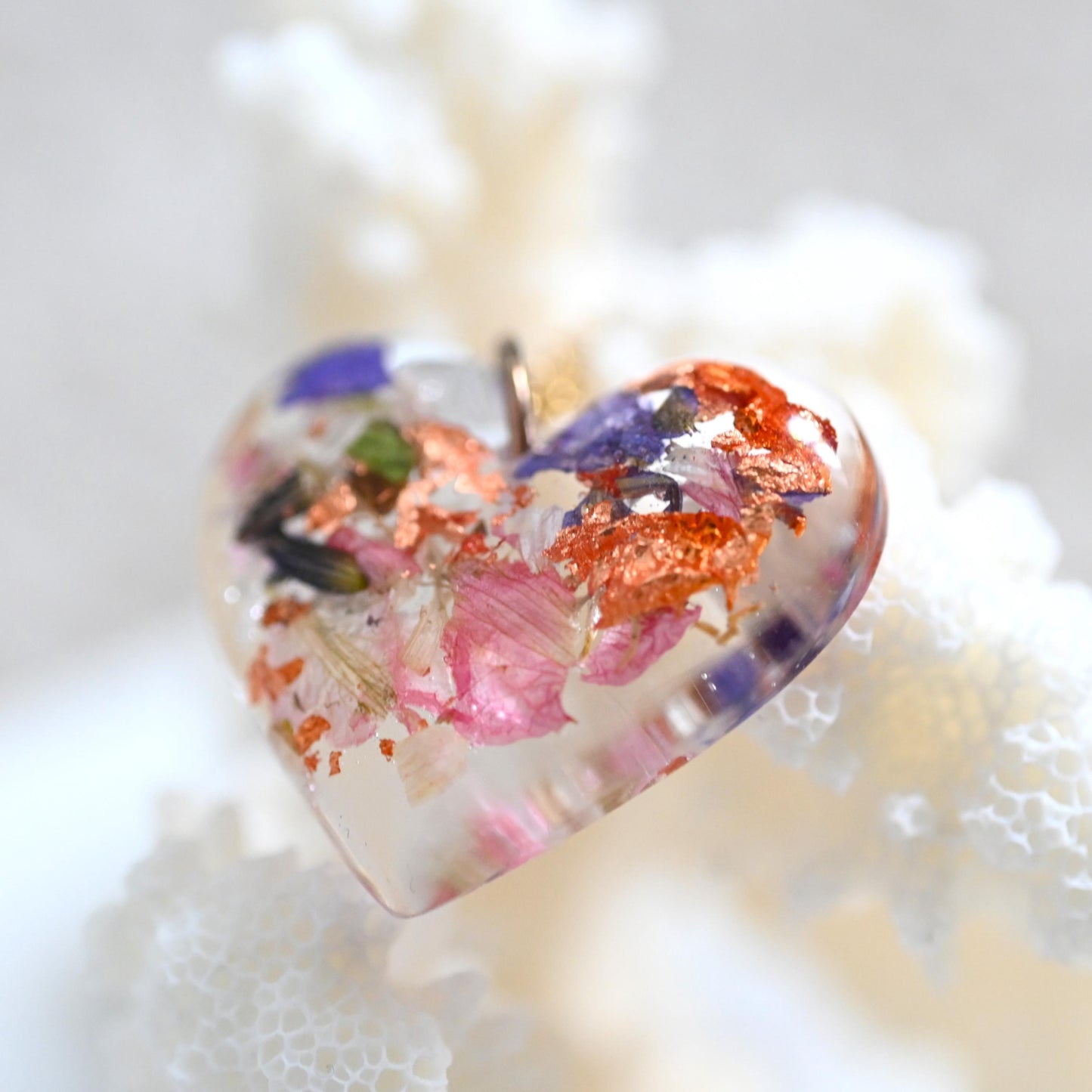 Real Wildflower Resin Necklace - Handmade Floral Jewellery - Eco-Friendly Boho Gift for Her - Perfect for Birthdays & Nature Lovers
