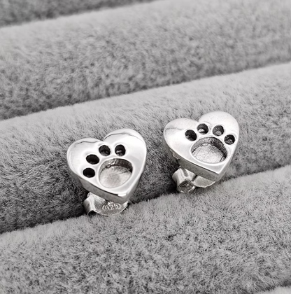 Silver 925 heart paw print stud earrings on grey velvet — blank silver
