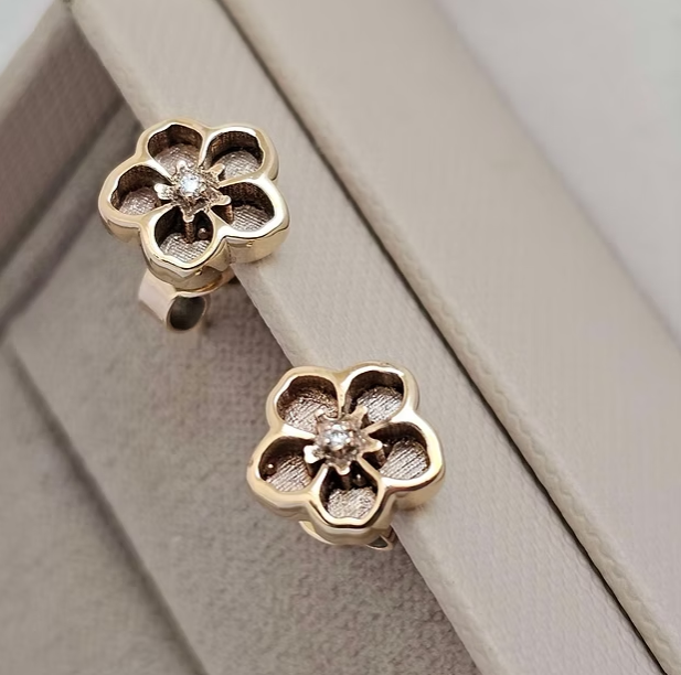 MADE TO ORDER — 9ct Gold Forget-Me-Not Stud Earrings | Rose, Yellow or White Gold | Ashes, Hair & Fur Memorial Keepsake