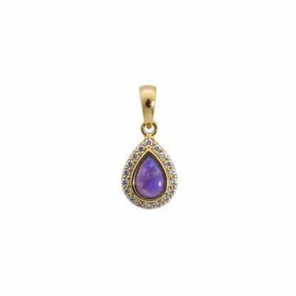 9ct gold teardrop pendant with lavender opal inclusion