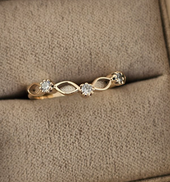 9ct yellow gold half wishbone marquise CZ ring top view showing alternating marquise and bezel settings