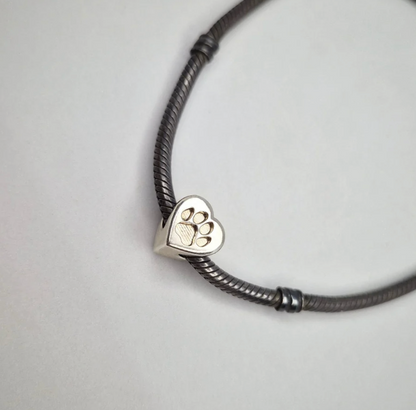 Personalised Pet Portrait Bracelet Bead – Ashes, Hair & Fur Memorial Keepsake