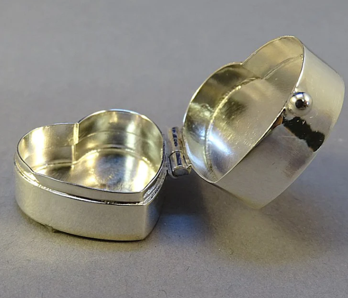 Silver 925 Heart Pill Box — 19mm | Ashes & Hair Memorial Keepsake Gift