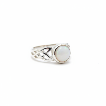 Silver 925 Celtic knotwork shoulder memorial ring — white pearl opal flakes resin in 6mm round setting, open Celtic knotwork shoulders