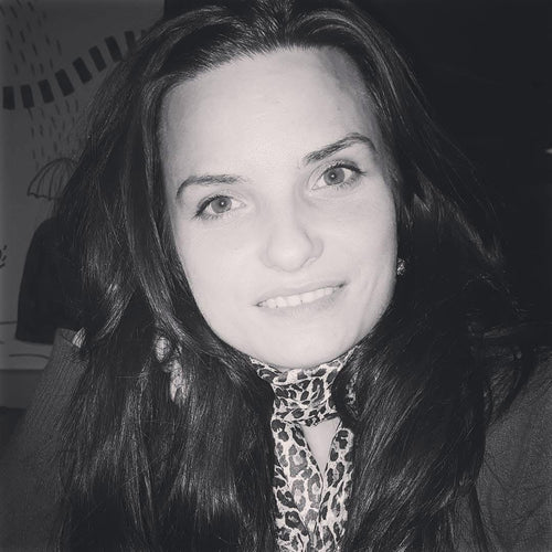 Olja, maker of Lovely Oxford memorial jewellery