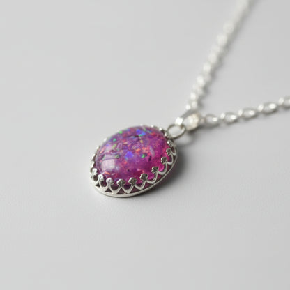 Side View of 10x14mm Memorial Pendant in Sterling Silver – A close-up side angle of the pendant, showcasing its smooth sterling silver setting and personalised stone.